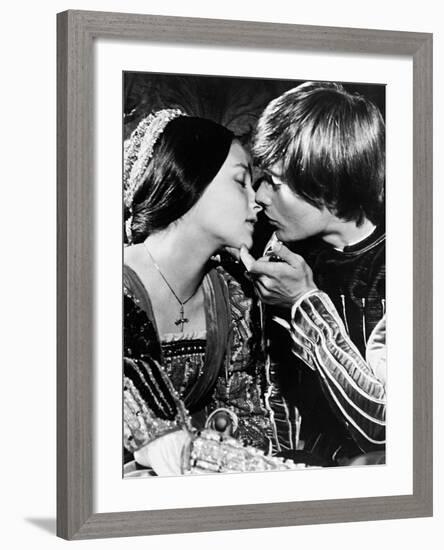 Romeo and Juliet, 1968-null-Framed Photographic Print