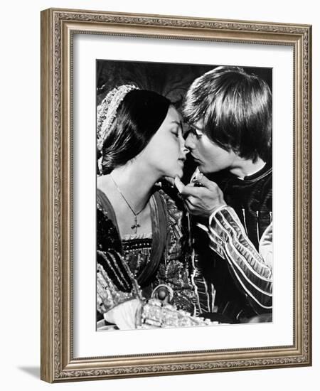 Romeo and Juliet, 1968-null-Framed Photographic Print