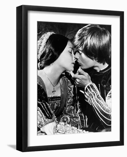 Romeo and Juliet, 1968-null-Framed Photographic Print