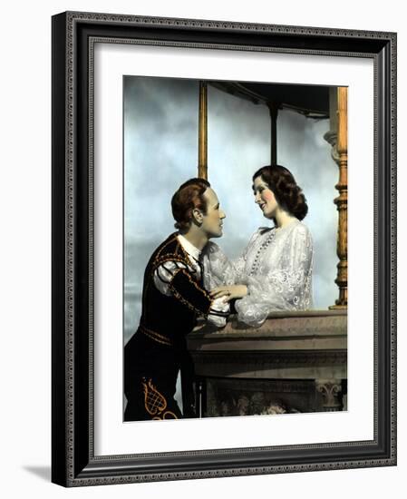 Romeo And Juliet, Leslie Howard, Norma Shearer, 1936, Balcony Scene-null-Framed Photo