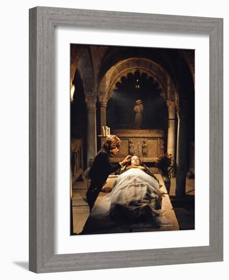 Romeo and Juliet-null-Framed Photo