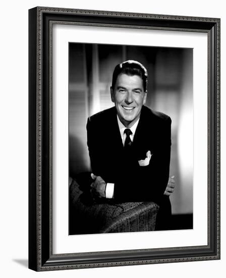 Ronald Reagan, 1961-null-Framed Photo
