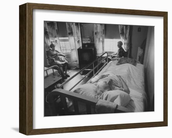 Room in a Nursing Home-Carl Mydans-Framed Photographic Print