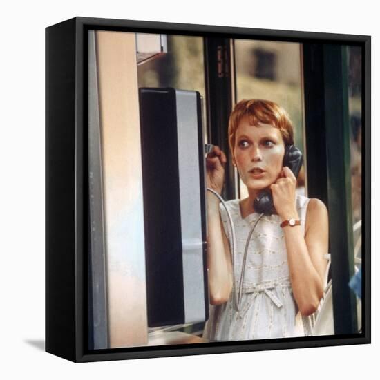 ROSEMARY'S BABY, 1968 directed by ROMAN POLANSKI Mia Farrow (photo)-null-Framed Stretched Canvas