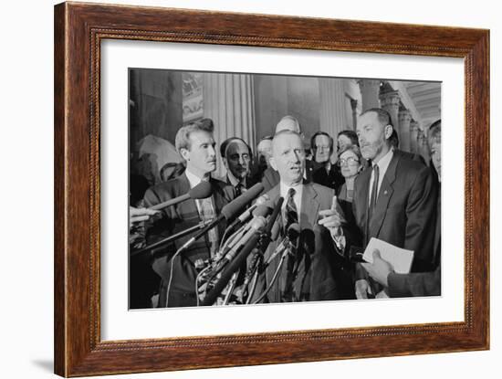 Ross Perot Received 18.9% of the Popular Vote in the 1992 Presidential Election, 19,741,065 Votes-null-Framed Premium Photographic Print