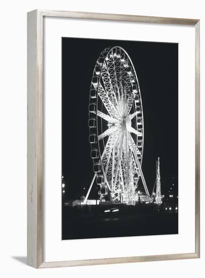 Roue de Paris-Laura Marshall-Framed Photo