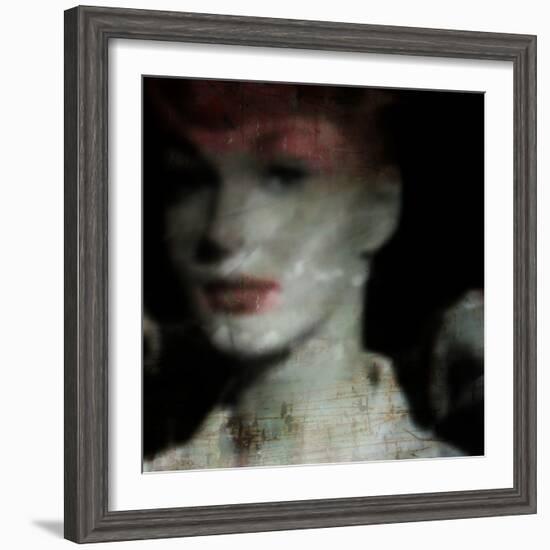 Rouge-Gideon Ansell-Framed Photographic Print