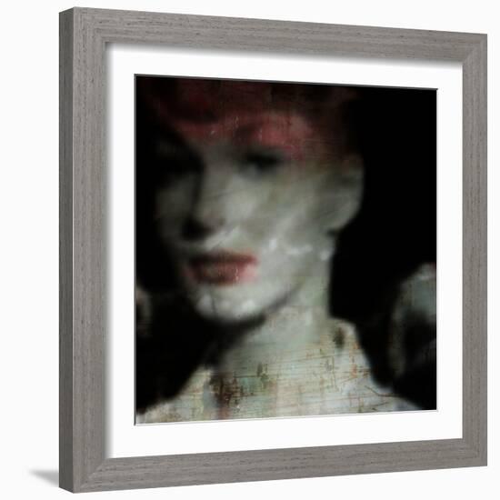 Rouge-Gideon Ansell-Framed Photographic Print