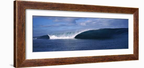 Rough Waves in the Sea, Tahiti, French Polynesia-null-Framed Photographic Print