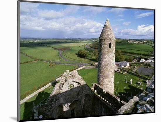 Round Tower at Rock of Cashel-Bo Zaunders-Mounted Photographic Print