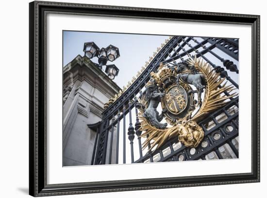 Royal Coat of Arms on the Gates at Buckingham Palace, London, England, United Kingdom, Europe-Matthew Williams-Ellis-Framed Photographic Print