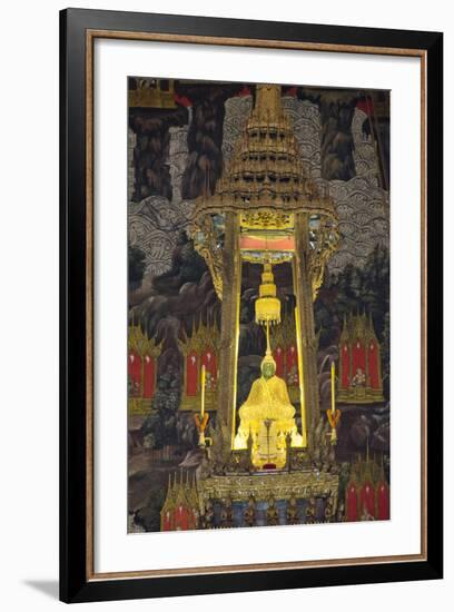 Royal Monastery of Emerald Buddha, Grand Palace, Wat Phra Keo, Bangkok, Thailand-Cindy Miller Hopkins-Framed Photographic Print