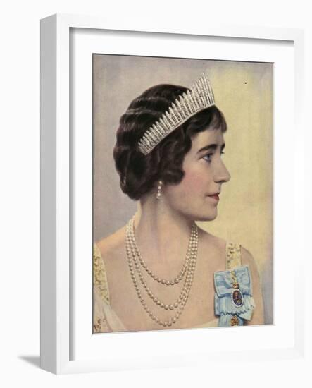 Royalty, Queen Elizabeth The Queen Mother, 1939, UK-null-Framed Giclee Print