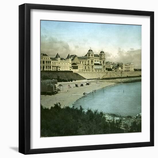 Royan (Charente-Maritime, France), the Casino Seen from the Beach, Circa 1890-1895-Leon, Levy et Fils-Framed Giclee Print