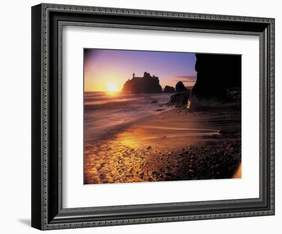 Ruby Beach at Sunset-Peter Adams-Framed Photographic Print