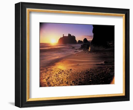 Ruby Beach at Sunset-Peter Adams-Framed Photographic Print