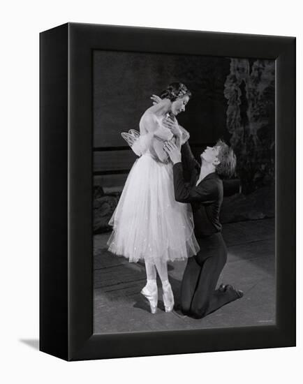 Rudolf Nureyev and Margot Fonteyn in Giselle, England-Anthony Crickmay-Framed Premier Image Canvas