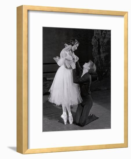 Rudolf Nureyev and Margot Fonteyn in Giselle, England-Anthony Crickmay-Framed Photographic Print