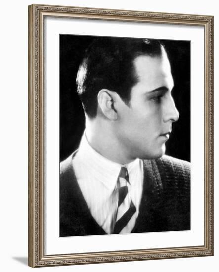 Rudolph Valentino, 1920s--Framed Photo