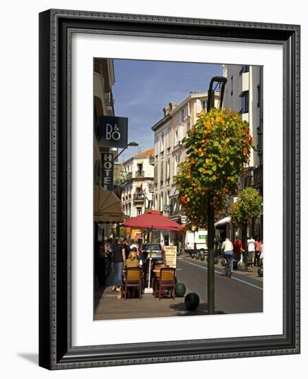 Rue D' Antibes, Cannes, Alpes Maritimes, Provence, Cote D'Azur, French Riviera, France, Europe-Richard Cummins-Framed Photographic Print