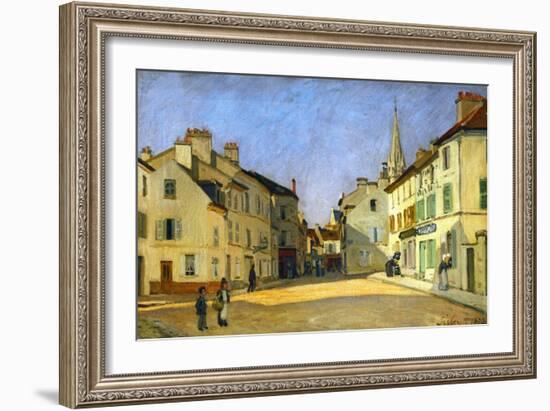 Rue De La Chaussee in Argenteuil, 1872-Alfred Sisley-Framed Giclee Print