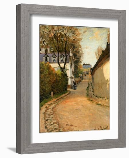 Rue De La Princesse, Louveciennes, Looking North, C.1873 (Oil on Canvas)-Alfred Sisley-Framed Giclee Print