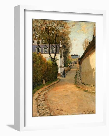 Rue De La Princesse, Louveciennes, Looking North, C.1873 (Oil on Canvas)-Alfred Sisley-Framed Giclee Print