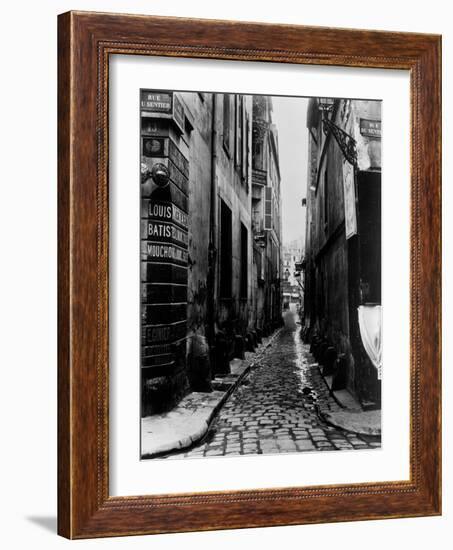 Rue Du Croissant, from the Rue Du Sentier, Paris, 1858-78-Charles Marville-Framed Giclee Print