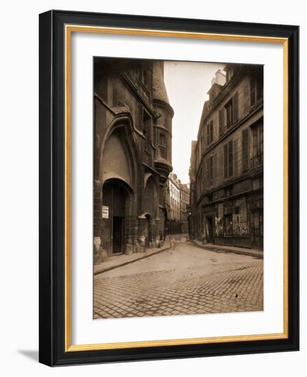 Rue du Figuier, 1924-Eugène Atget-Framed Photographic Print