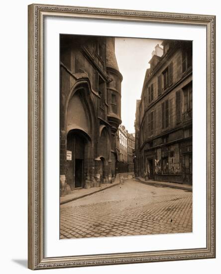 Rue du Figuier, 1924-Eugène Atget-Framed Photographic Print