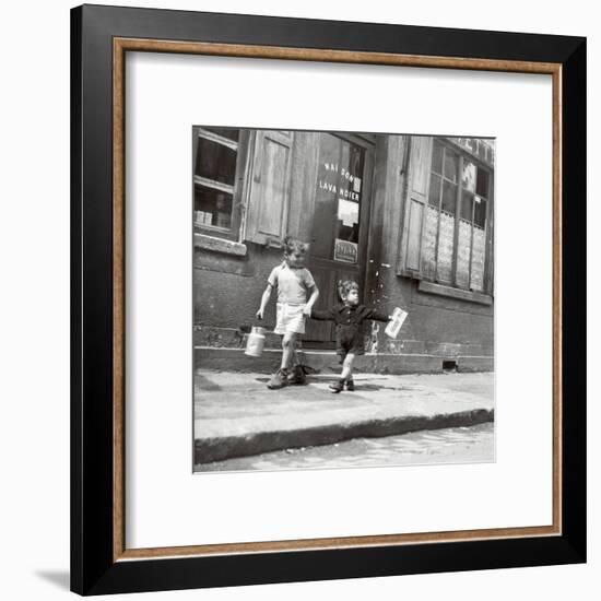 Rue Marcellin Berthelot, Choisy-Le-Roi, c.1945-Robert Doisneau-Framed Art Print