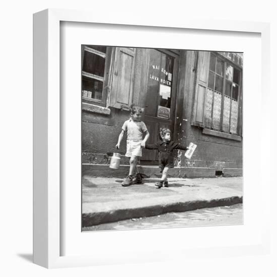 Rue Marcellin Berthelot, Choisy-Le-Roi, c.1945-Robert Doisneau-Framed Art Print