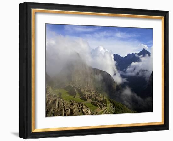 Ruins of the Inca City in Morning Light, Machu Picchu, UNESCO World Heritage Site, Urubamba Provinc-Simon Montgomery-Framed Photographic Print