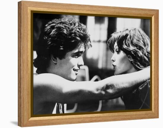 RUMBLE FISH, 1983 directed by FRANCIS FORD COPPOLA Matt Dillon and Diane Lane (b/w photo)-null-Framed Stretched Canvas