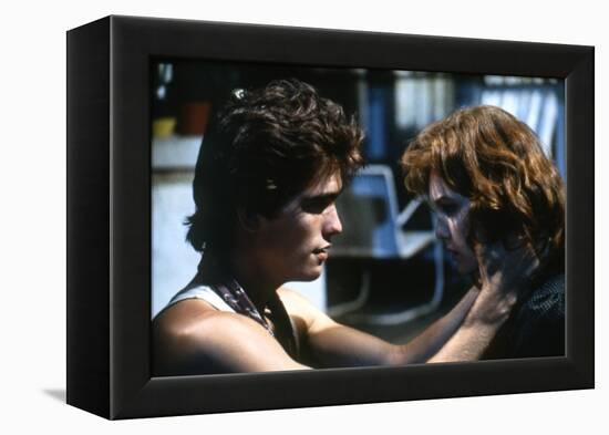 RUMBLE FISH, 1983 directed by FRANCIS FORD COPPOLA Matt Dillon and Diane Lane (photo)-null-Framed Stretched Canvas