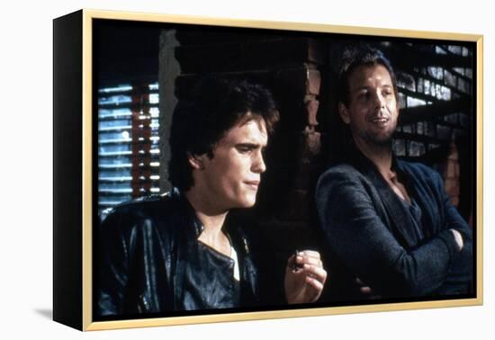 RUMBLE FISH, 1983 directed by FRANCIS FORD COPPOLA Matt Dillon and Mickey Rourke (photo)-null-Framed Stretched Canvas