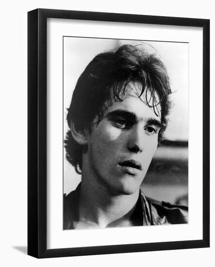 RUMBLE FISH, 1983 directed by FRANCIS FORD COPPOLA Matt Dillon (b/w photo)-null-Framed Photo