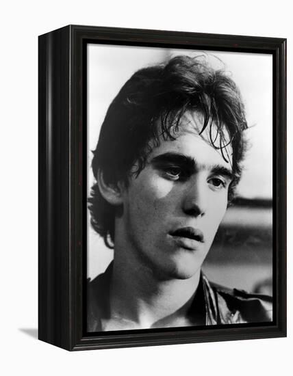 RUMBLE FISH, 1983 directed by FRANCIS FORD COPPOLA Matt Dillon (b/w photo)-null-Framed Stretched Canvas