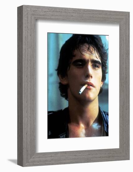 RUMBLE FISH, 1983 directed by FRANCIS FORD COPPOLA Matt Dillon (photo)-null-Framed Photo