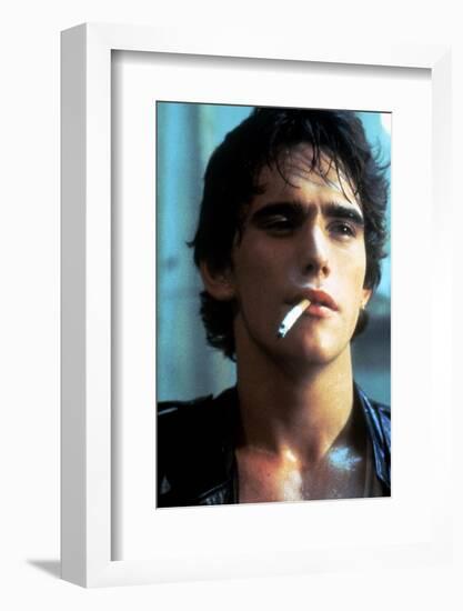 RUMBLE FISH, 1983 directed by FRANCIS FORD COPPOLA Matt Dillon (photo)-null-Framed Photo