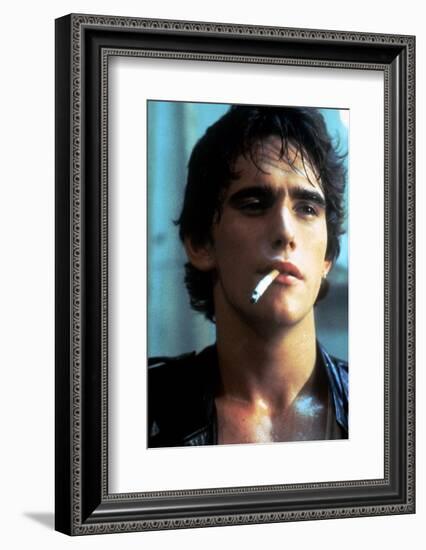 RUMBLE FISH, 1983 directed by FRANCIS FORD COPPOLA Matt Dillon (photo)-null-Framed Photo