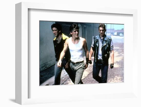 RUMBLE FISH, 1983 directed by FRANCIS FORD COPPOLA Nicolas Cage, Matt Dillon and Chris Penn (photo)-null-Framed Photo