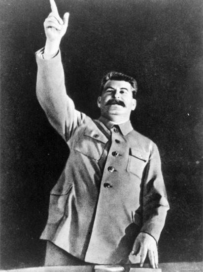 russian-despot-joseph-stalin-pointing-skyward-during-speech_u-l-p46wuw0.jpg