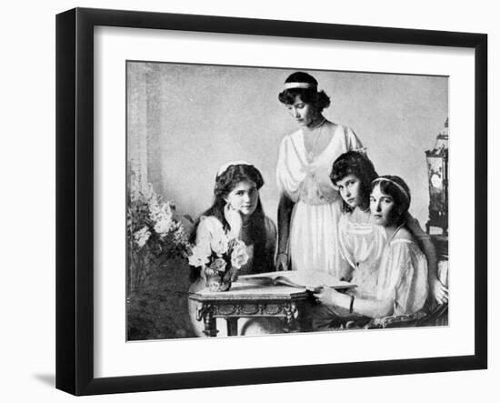 Russian Royal Ladies, Tsarkoe Military Hospital, 1914-null-Framed Giclee Print