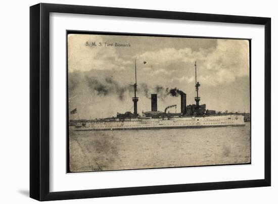 S.M.S. Fürst Bismarck, Kriegsschiff in Fahrt, Rauch-null-Framed Giclee Print