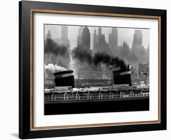 S.S. United States Sailing in New York Harbor-Andreas Feininger-Framed Photographic Print