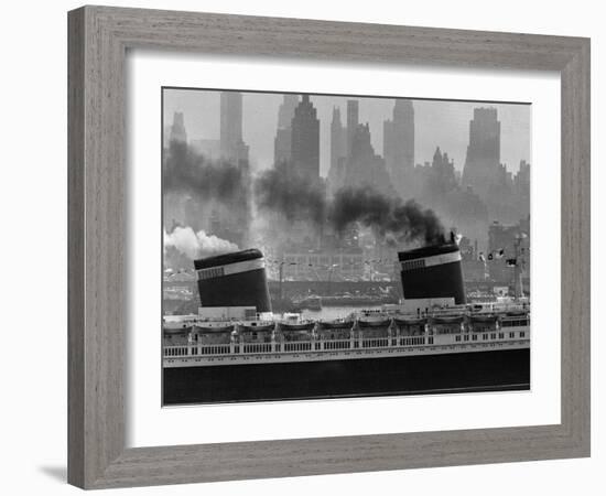 S.S. United States Sailing in New York Harbor-Andreas Feininger-Framed Photographic Print