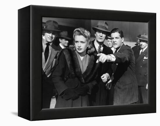 SABOTEUR, 1942 directed by ALFRED HITCHCOCK Priscilla Lane / Robert Cummings (b/w photo)-null-Framed Stretched Canvas