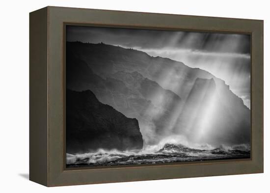 Sacred Light and Waves at the Na Pali Coast, Kauai Hawaii-Vincent James-Framed Premier Image Canvas