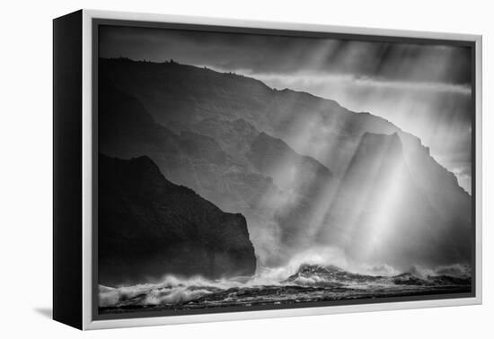 Sacred Light and Waves at the Na Pali Coast, Kauai Hawaii-Vincent James-Framed Premier Image Canvas